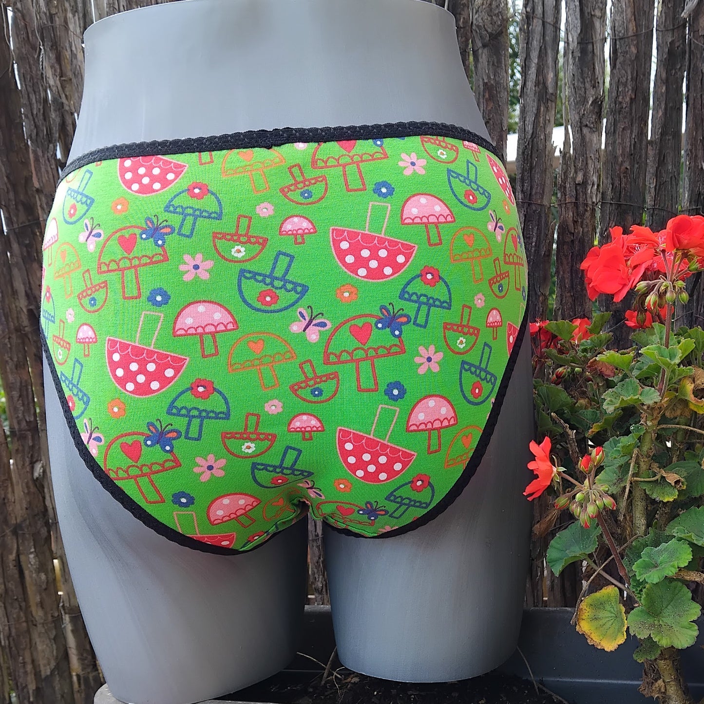Culotte rigolote Taille 36 - Champignons