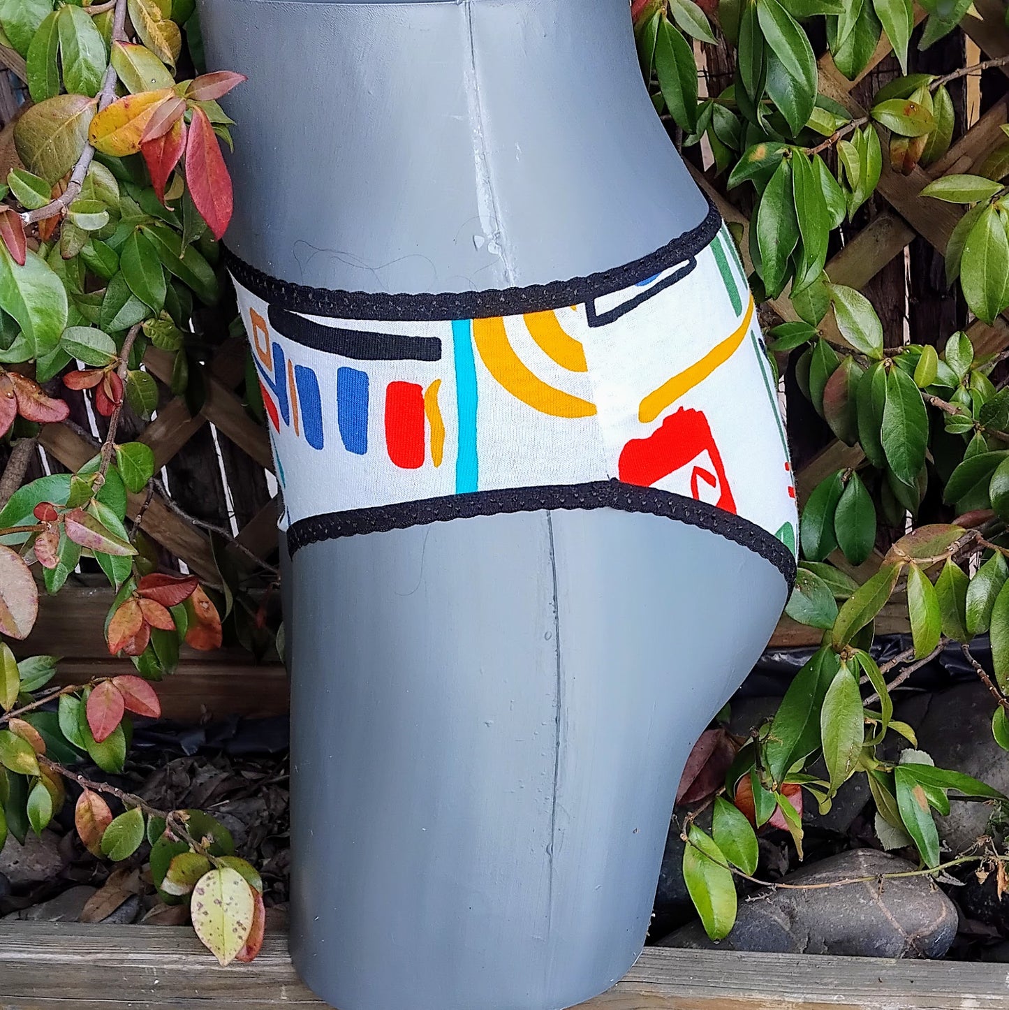 Culotte rigolote Taille 38 - Abstrait multicolore
