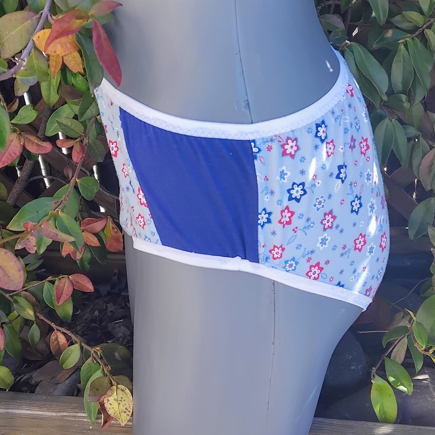 Culotte rigolote Taille 40 - Petites fleurs