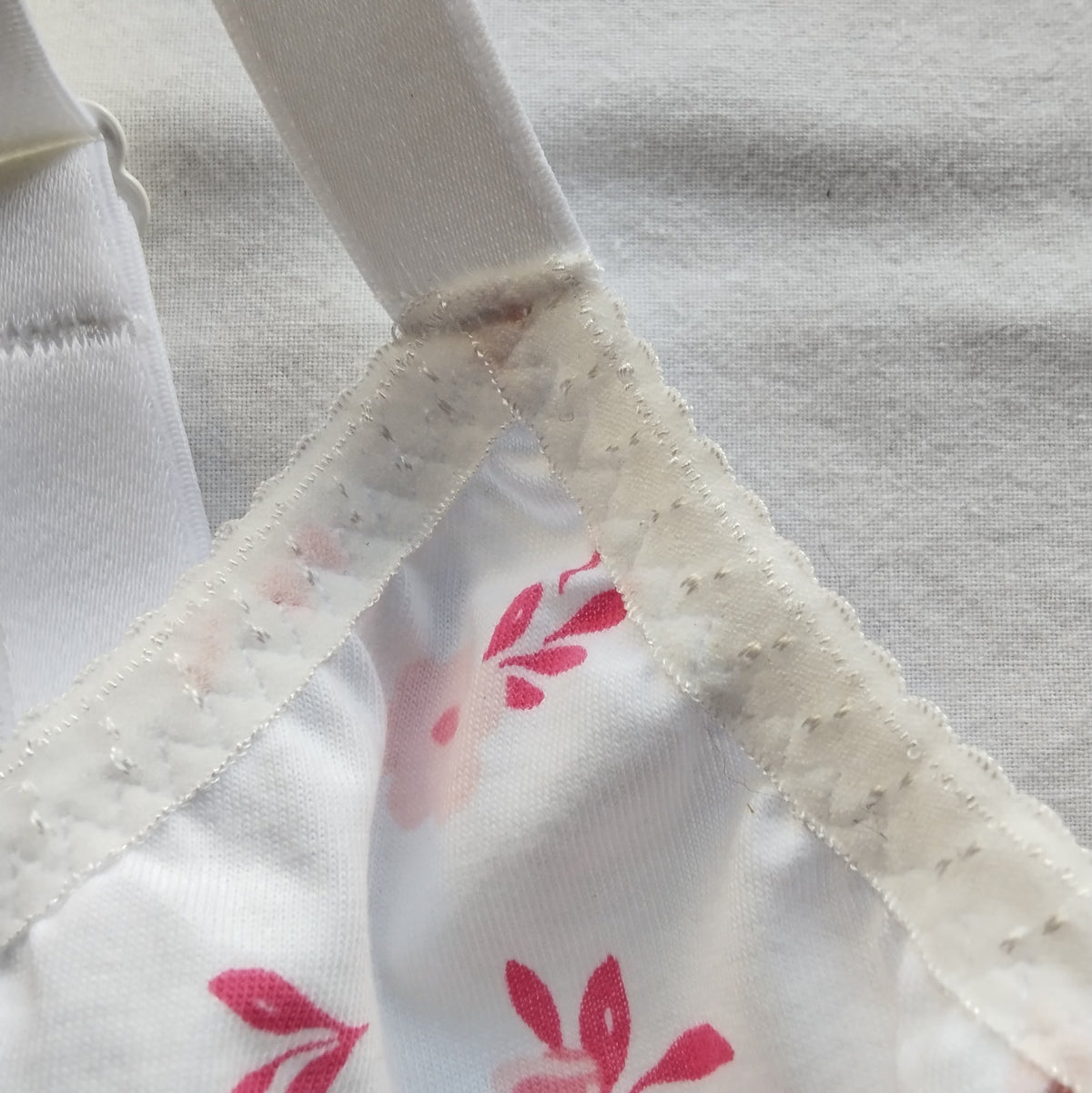 Ensemble À l'eau de rose — Brassière XL + Culotte 44