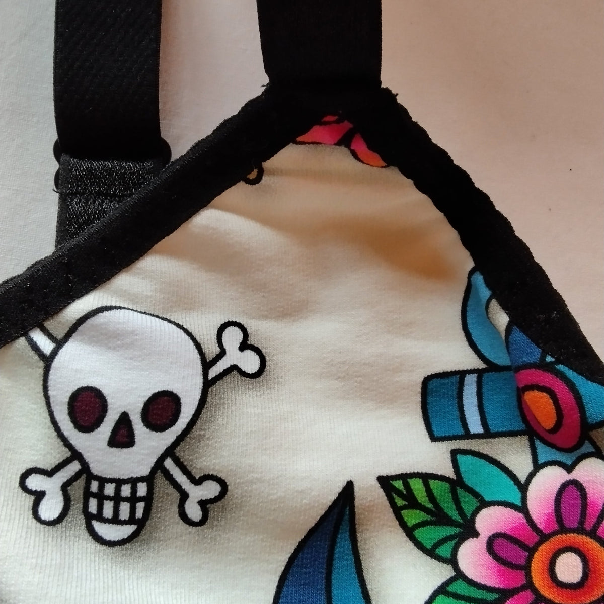 Brassière légère Taille L – Old School Tattoo