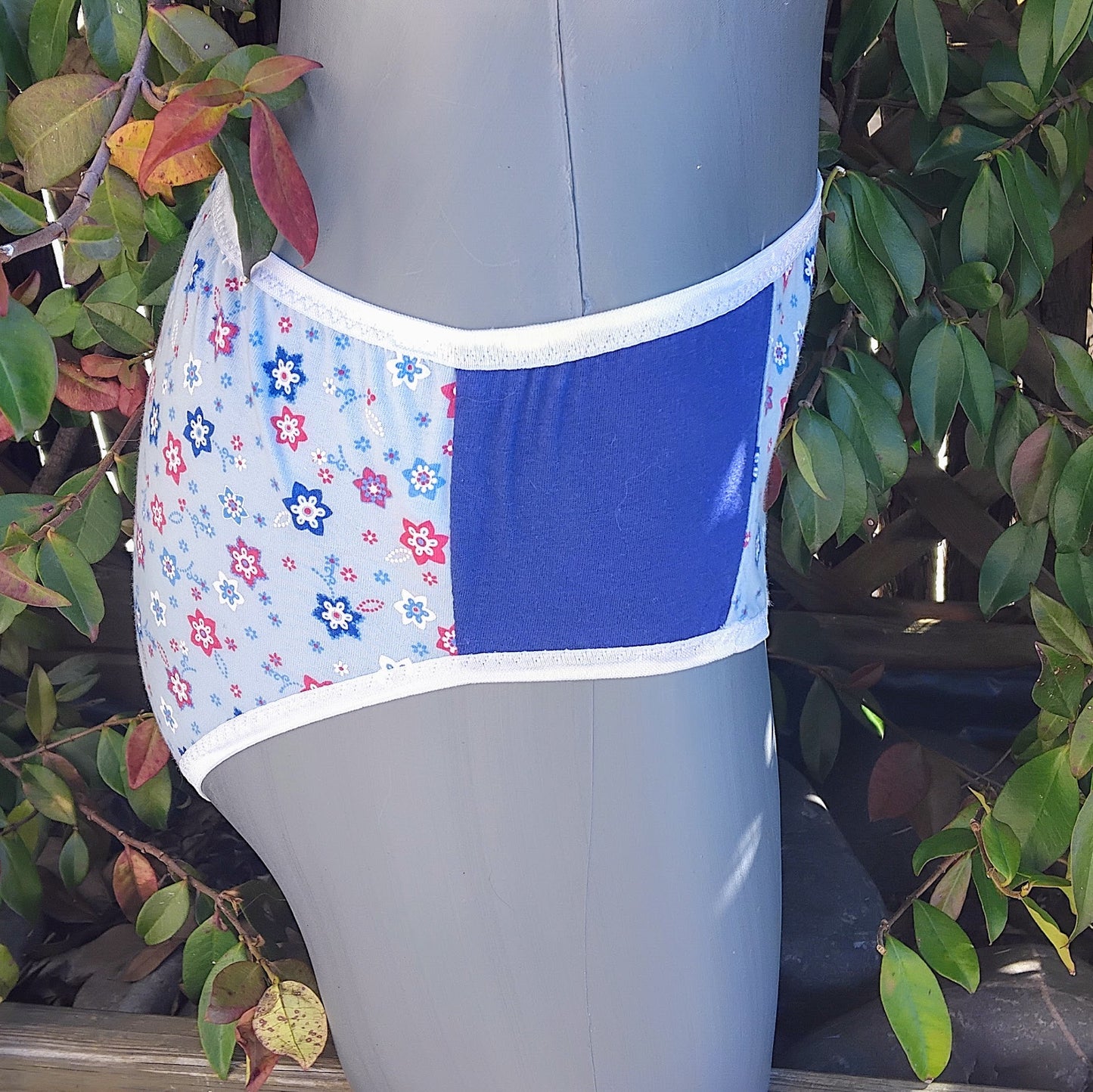 Culotte rigolote Taille 40 - Petites fleurs