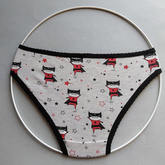 Petite culotte rigolote - Nina l'intrépide