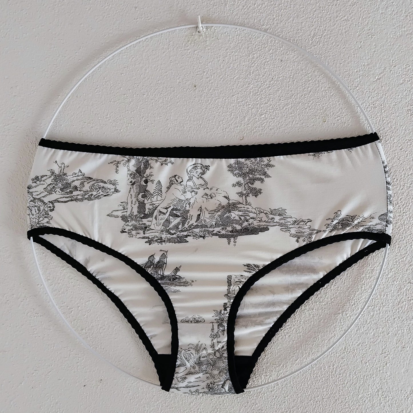 Culotte rigolote Taille 42 - L'intrigante