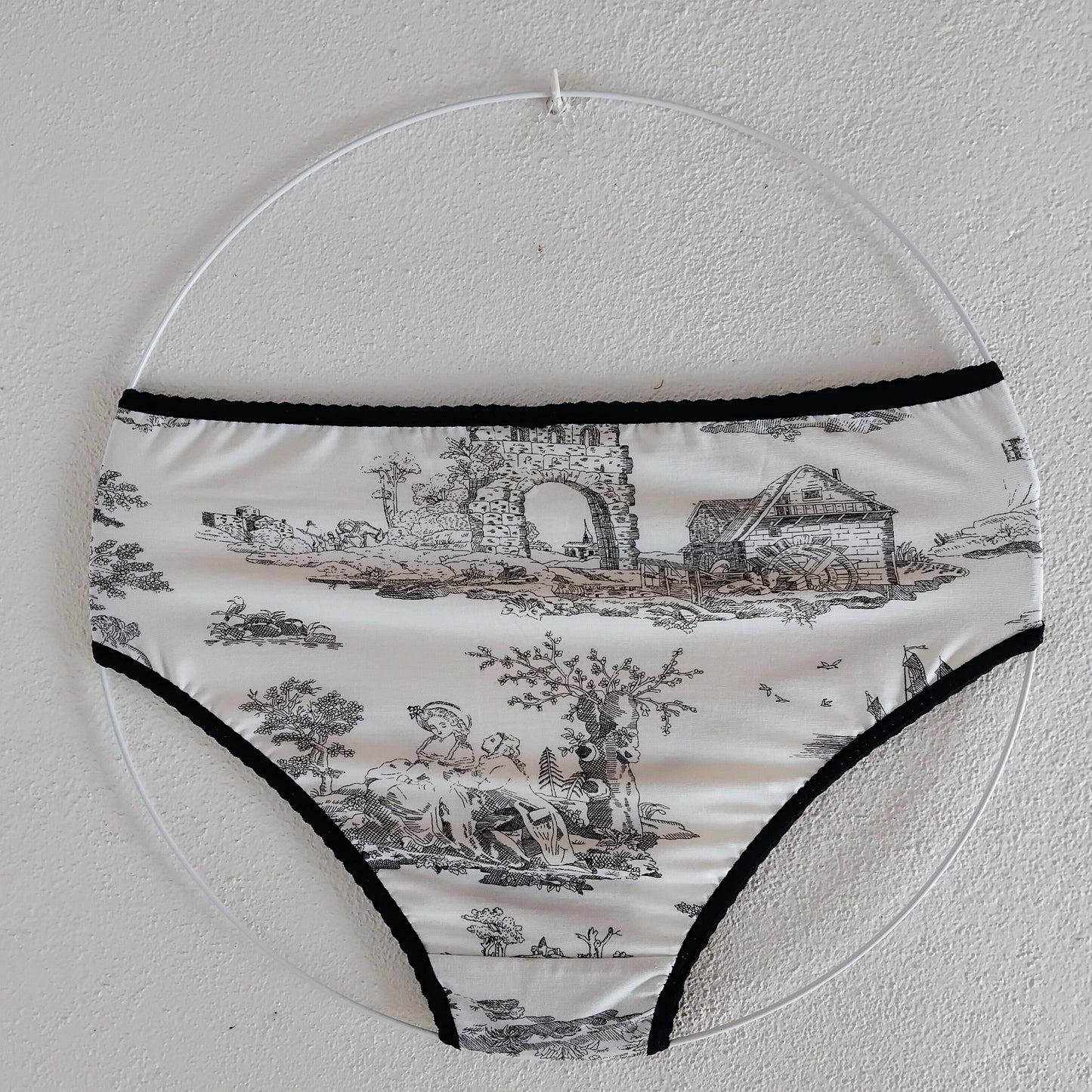 Culotte rigolote Taille 42 - L'intrigante