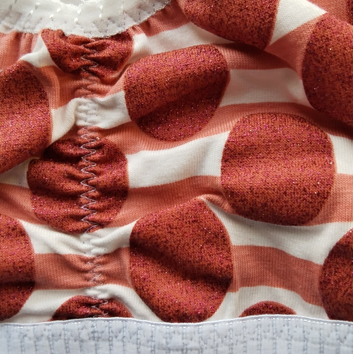 Brassière légère Taille L – Pois pas tout ronds