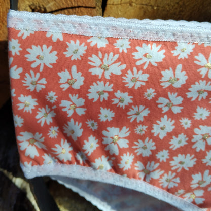 Culotte rigolote Taille 46 - Fleurs blanches cœurs dorés sur fond corail