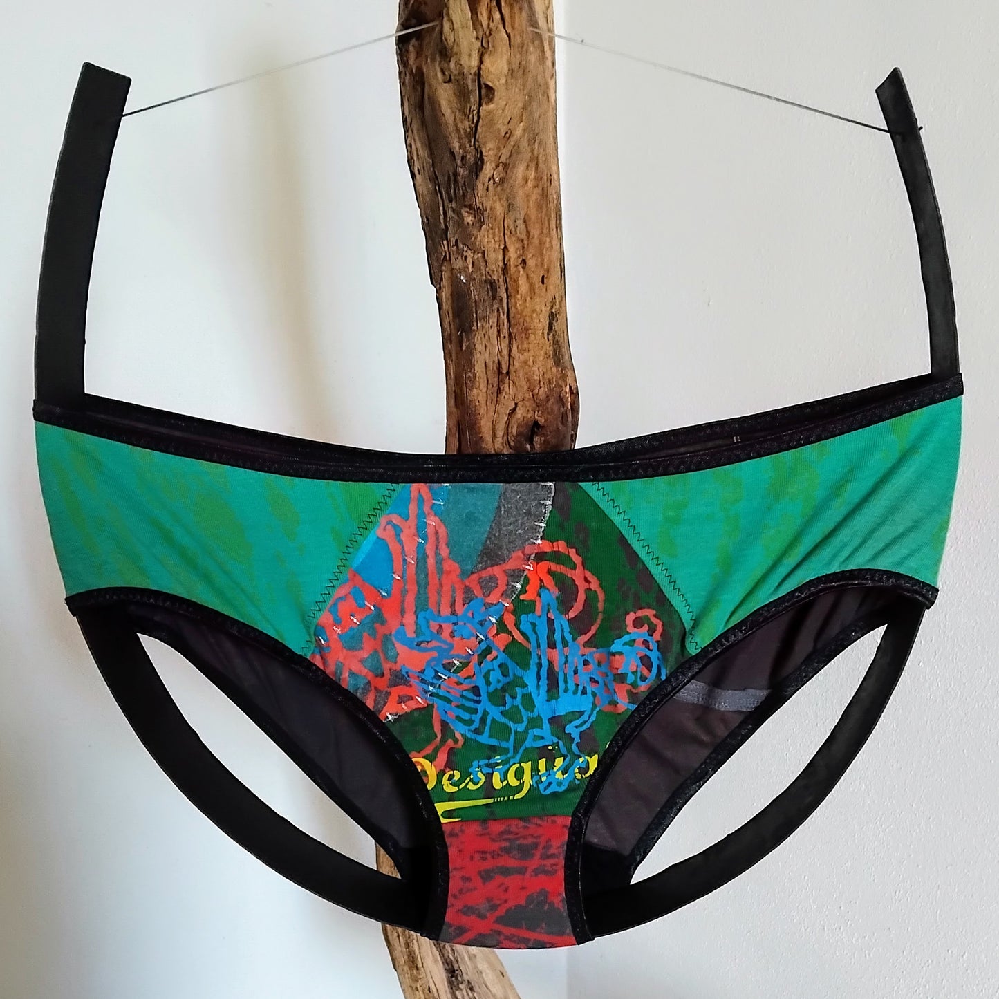 Culotte rigolote Taille 48 - Motif Desigual